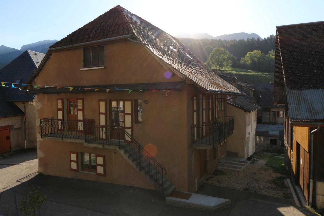 Le Postillon - Duo Leilighet Saint-Pierre-d'Entremont  Eksteriør bilde